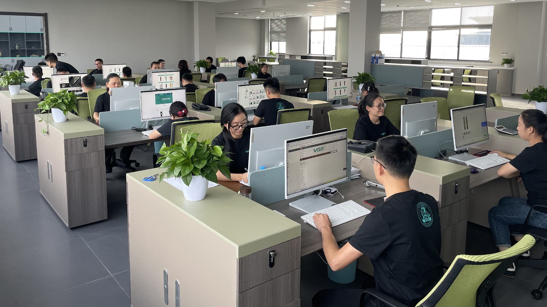 VGR Modern Office